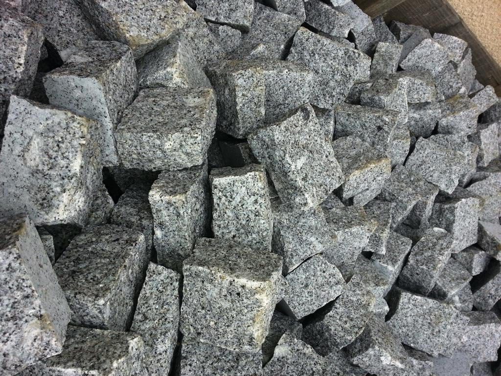 pavé granit gris