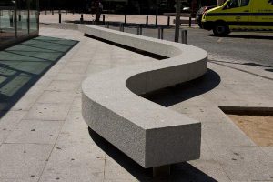 Bordure caniveau mobilier urbain granit